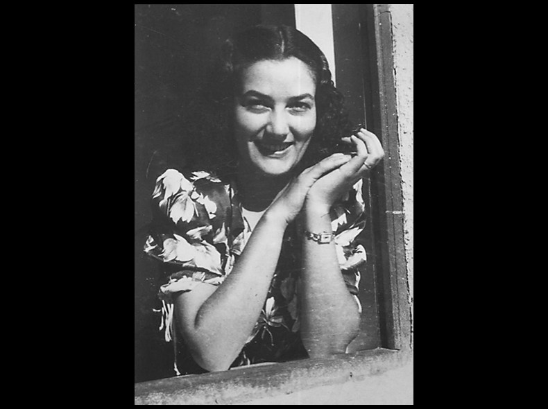 Eva's sister Agnes Karpf