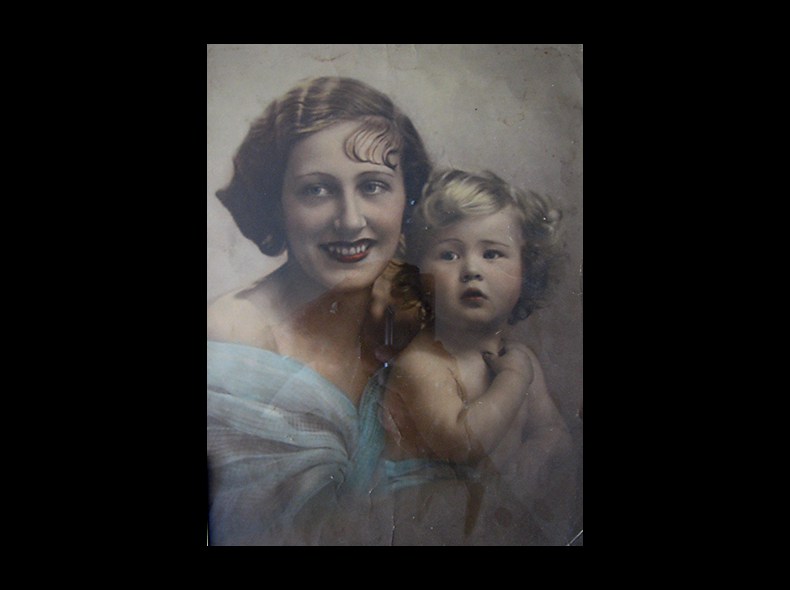 Eva's sister Clara & niece Annico